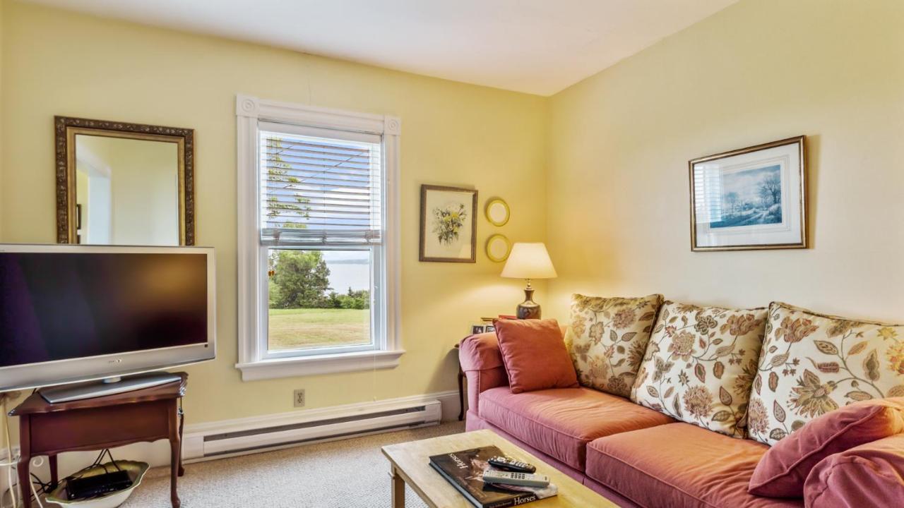 Bayview Pines Country Inn B&B Mahone Bay Exterior foto
